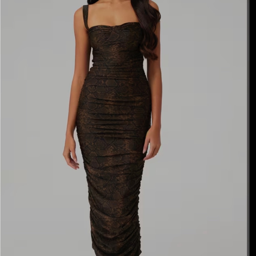 Mocha pyhton good American dress